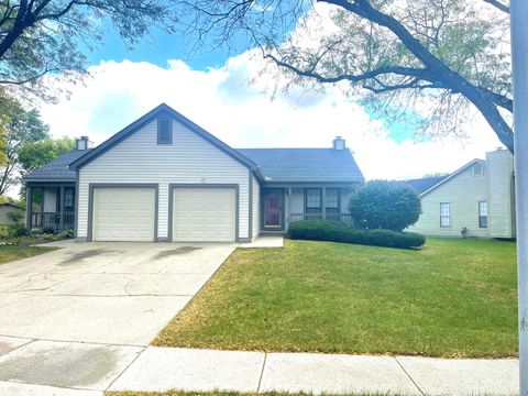 Homes For Sale - 824 Crofton Place<br/> Reynoldsburg, OH 43068