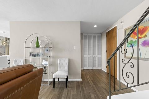 Tiny photo for 1000 Urlin Avenue 2007 #2007, Columbus, OH 43212 (MLS # 225044913)