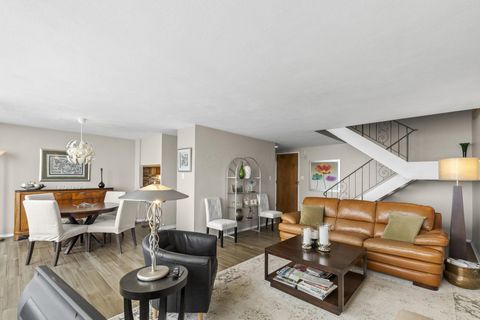 Tiny photo for 1000 Urlin Avenue 2007 #2007, Columbus, OH 43212 (MLS # 225044913)