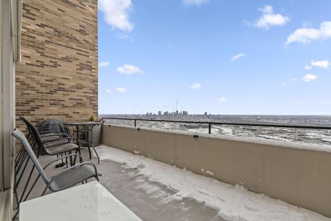 Tiny photo for 1000 Urlin Avenue 2007 #2007, Columbus, OH 43212 (MLS # 225044913)