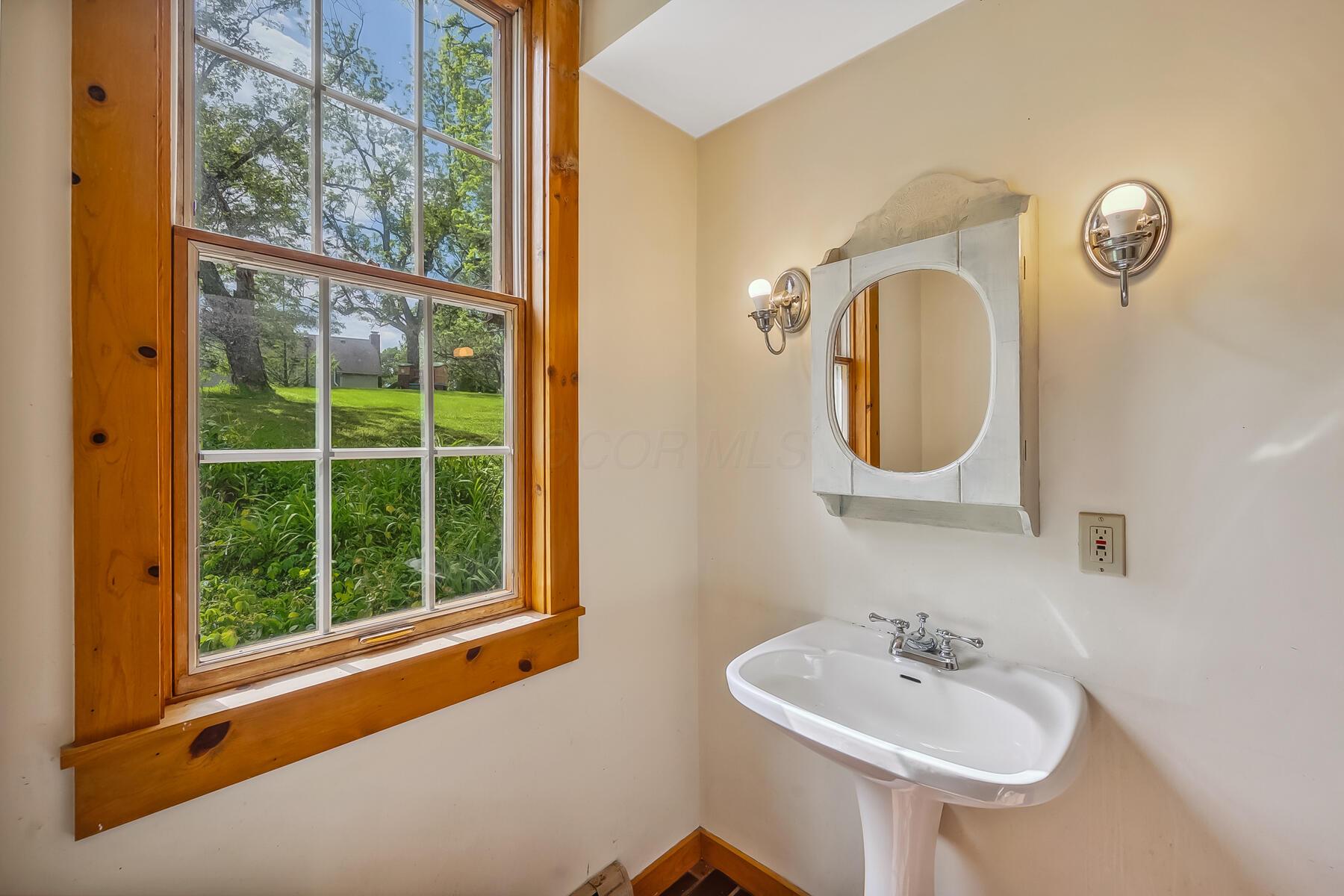 1490 Stratford Road, Delaware, Ohio image 34
