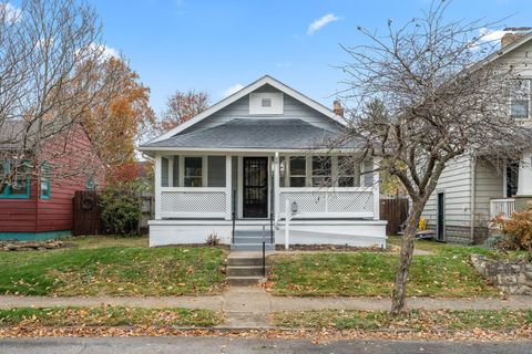 Photo of 530 E Moler Street, Columbus, OH 43207 (MLS # 225043252)