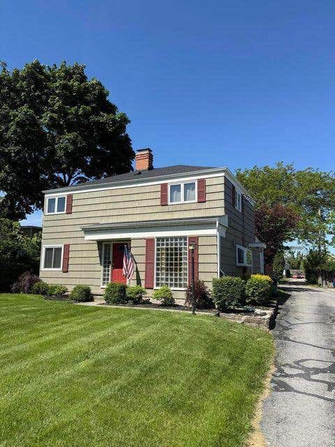 Photo of 2010 S Main Street, Findlay, OH 45840 (MLS # 226031058)