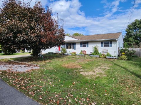 Photo of 56 Swainford Drive, Heath, OH 43056 (MLS # 225038164)