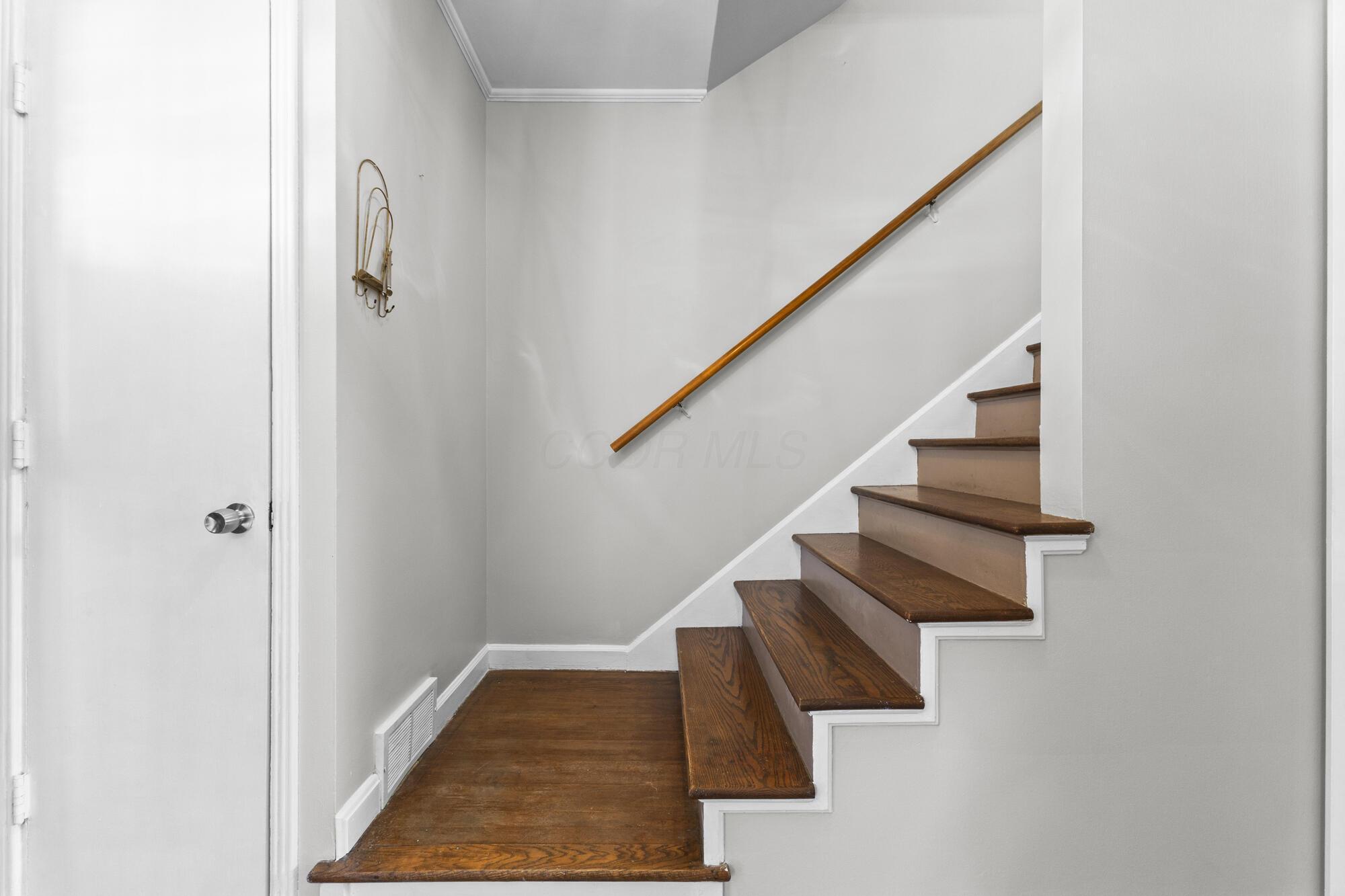 109 S Broadleigh Road, Columbus, Ohio image 16