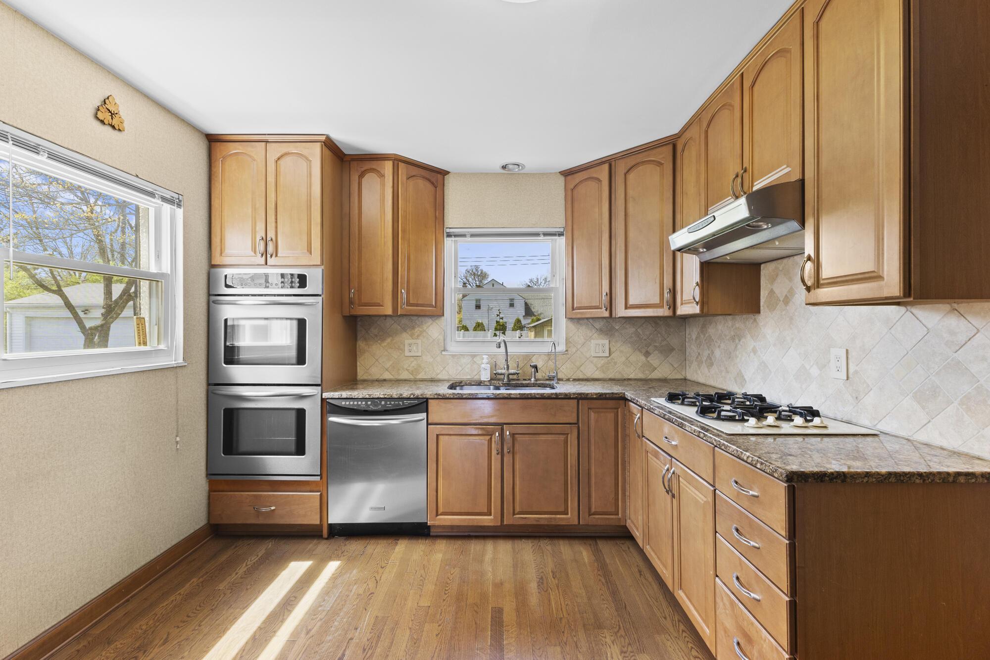 109 S Broadleigh Road, Columbus, Ohio image 13
