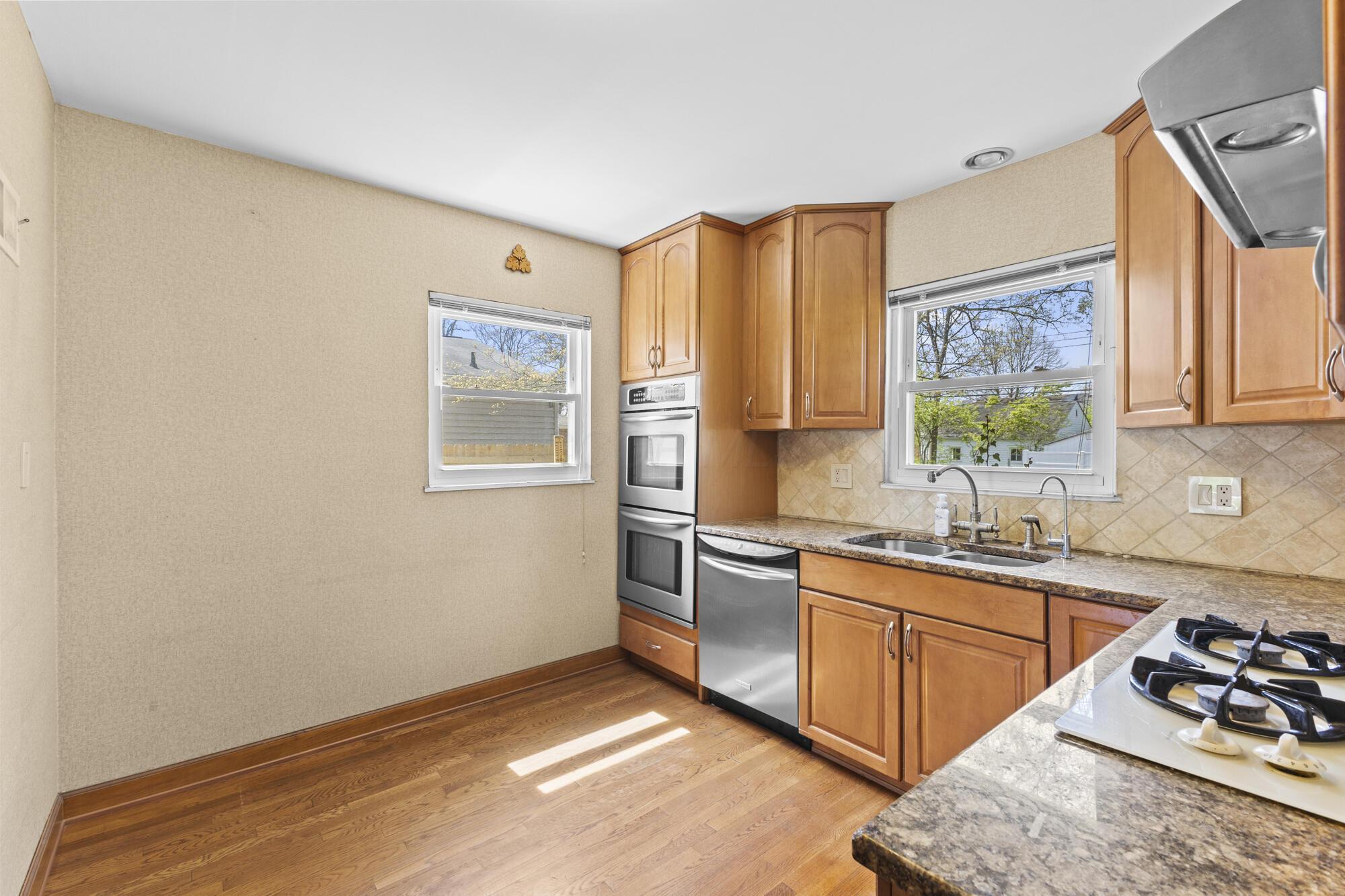 109 S Broadleigh Road, Columbus, Ohio image 12