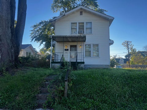 Photo of 587 S Oakley Avenue, Columbus, OH 43204 (MLS # 226037981)