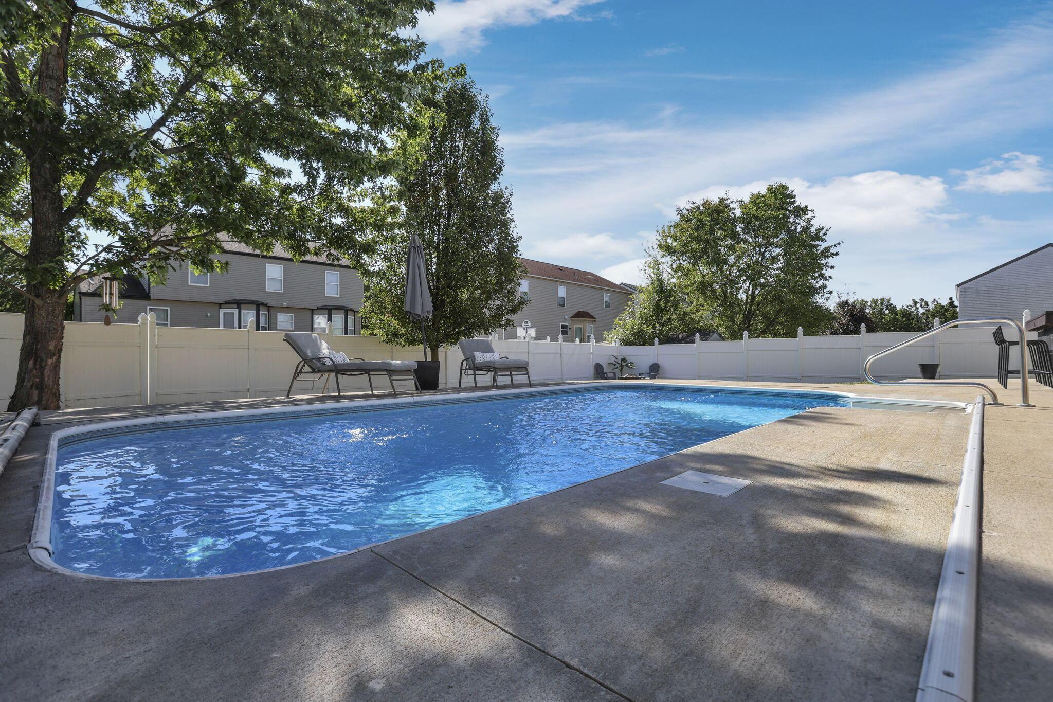 Grove City, Ohio 43123, United States, 3 Bedrooms Bedrooms, ,4 BathroomsBathrooms,Residential,Coming Soon,233736