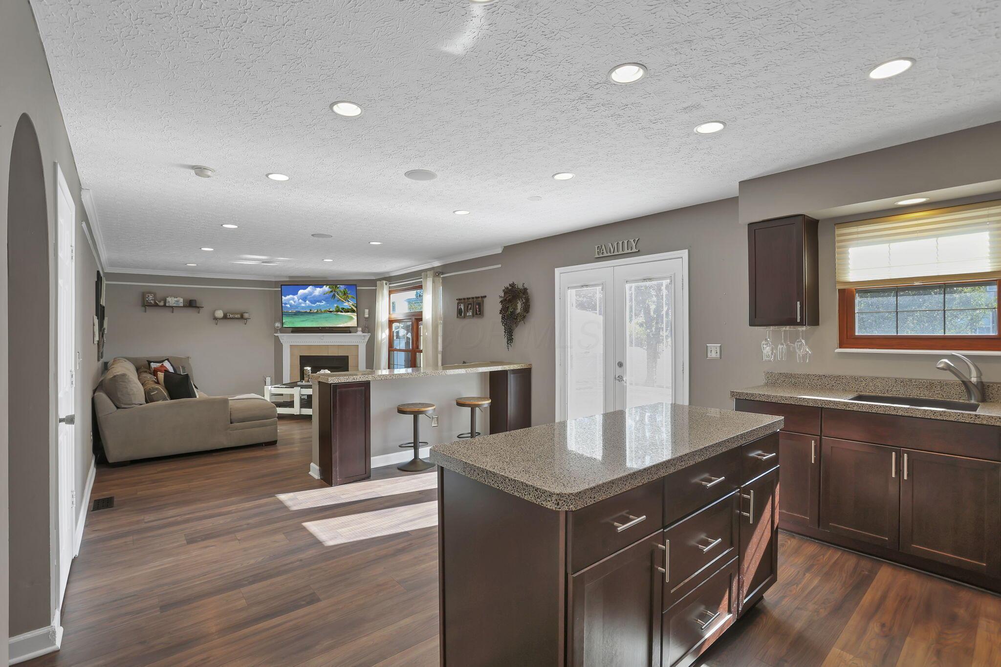 Grove City, Ohio 43123, United States, 3 Bedrooms Bedrooms, ,4 BathroomsBathrooms,Residential,Coming Soon,233736