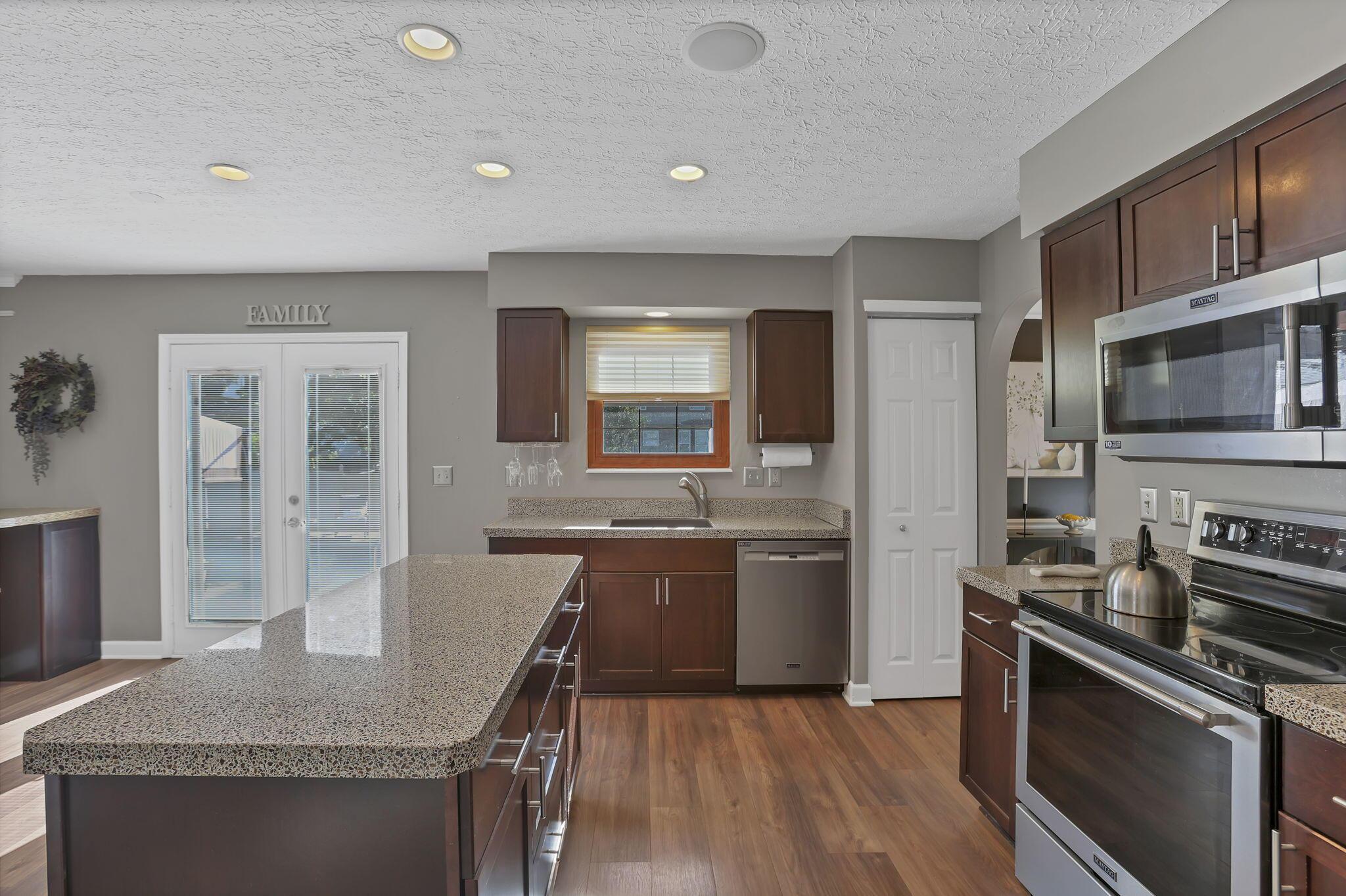 Grove City, Ohio 43123, United States, 3 Bedrooms Bedrooms, ,4 BathroomsBathrooms,Residential,Coming Soon,233736