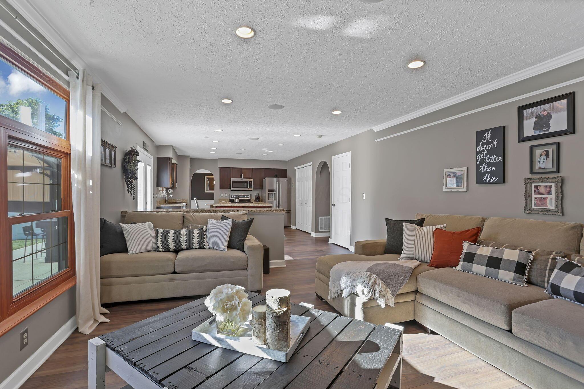 Grove City, Ohio 43123, United States, 3 Bedrooms Bedrooms, ,4 BathroomsBathrooms,Residential,Coming Soon,233736