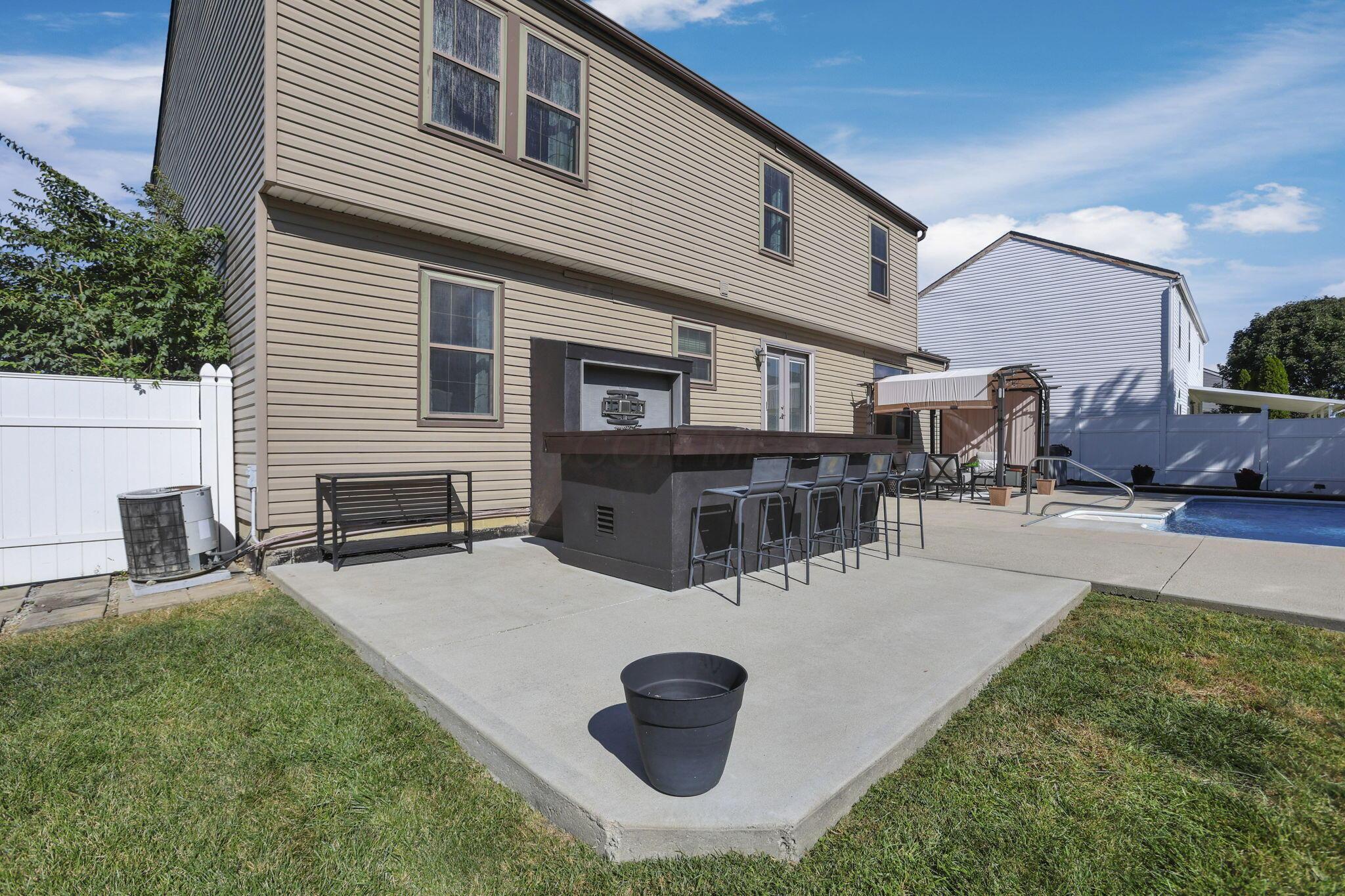 Grove City, Ohio 43123, United States, 3 Bedrooms Bedrooms, ,4 BathroomsBathrooms,Residential,Coming Soon,233736