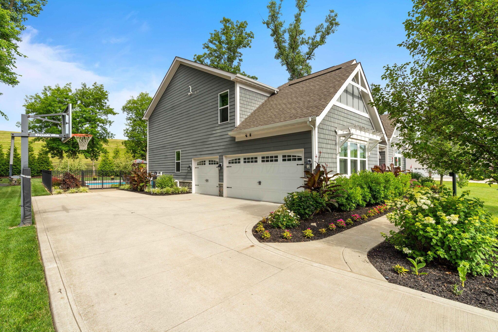 2343 Forestview Lane, Delaware, Ohio image 18