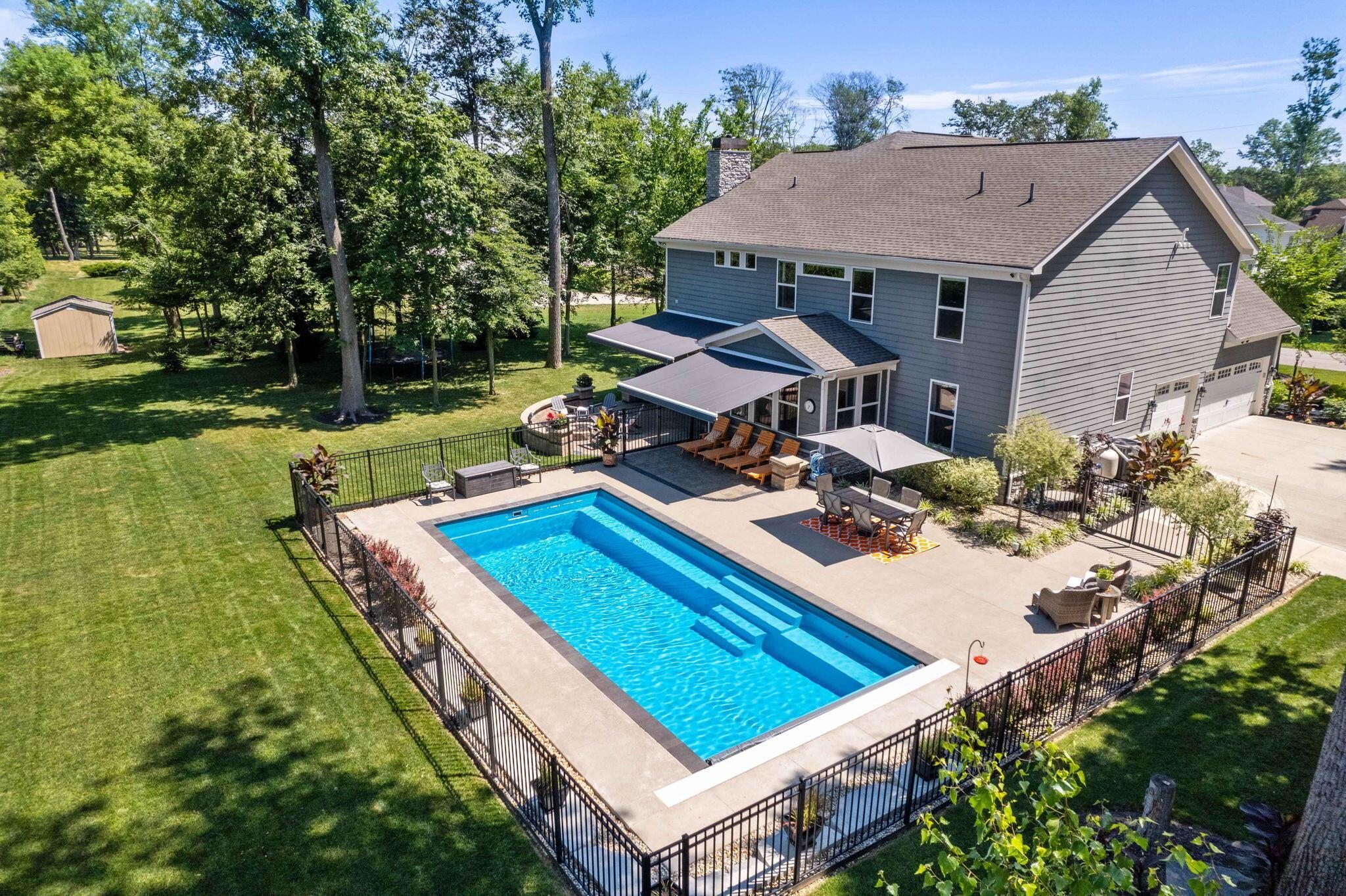 2343 Forestview Lane, Delaware, Ohio image 2