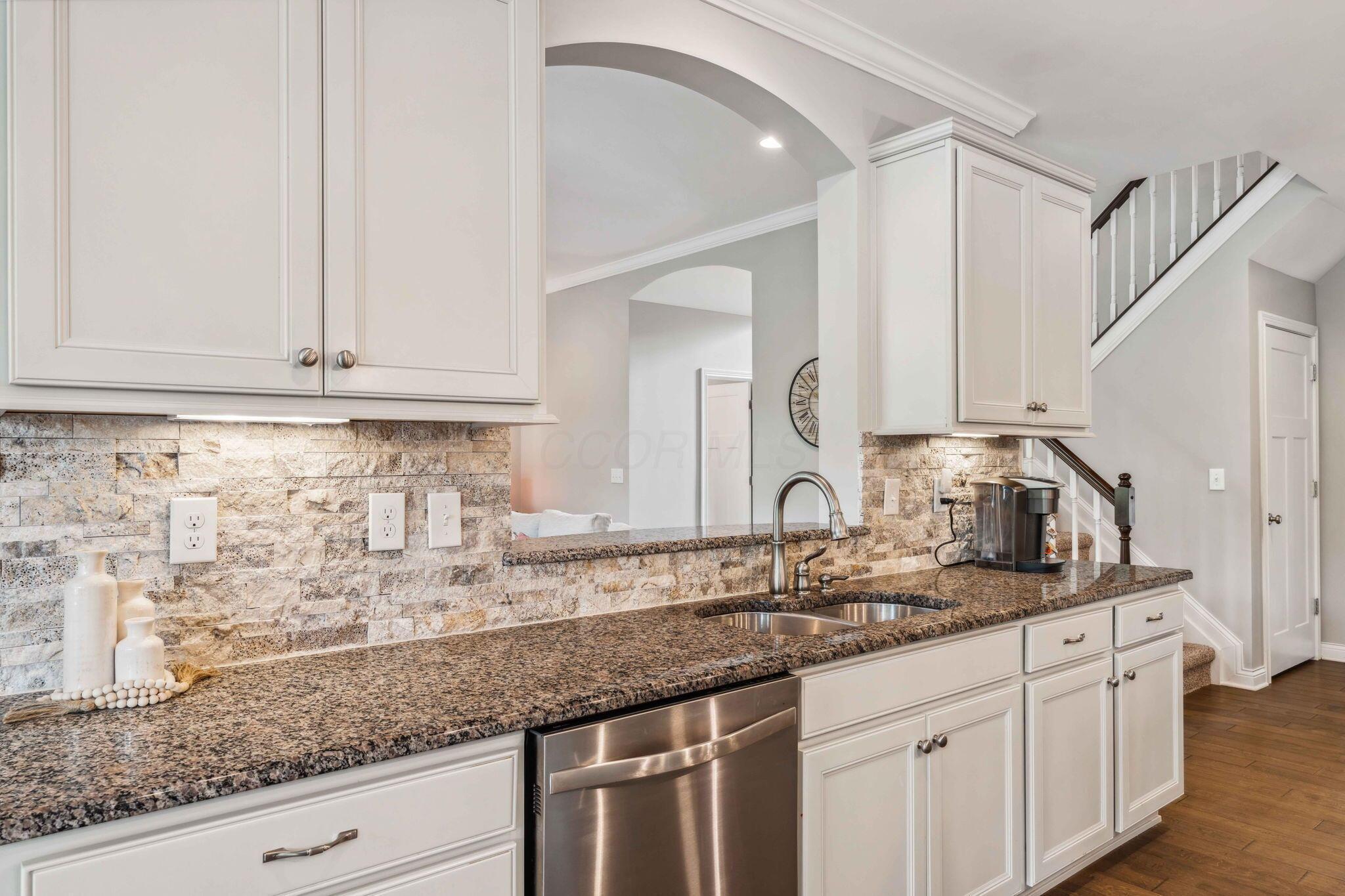 2343 Forestview Lane, Delaware, Ohio image 33