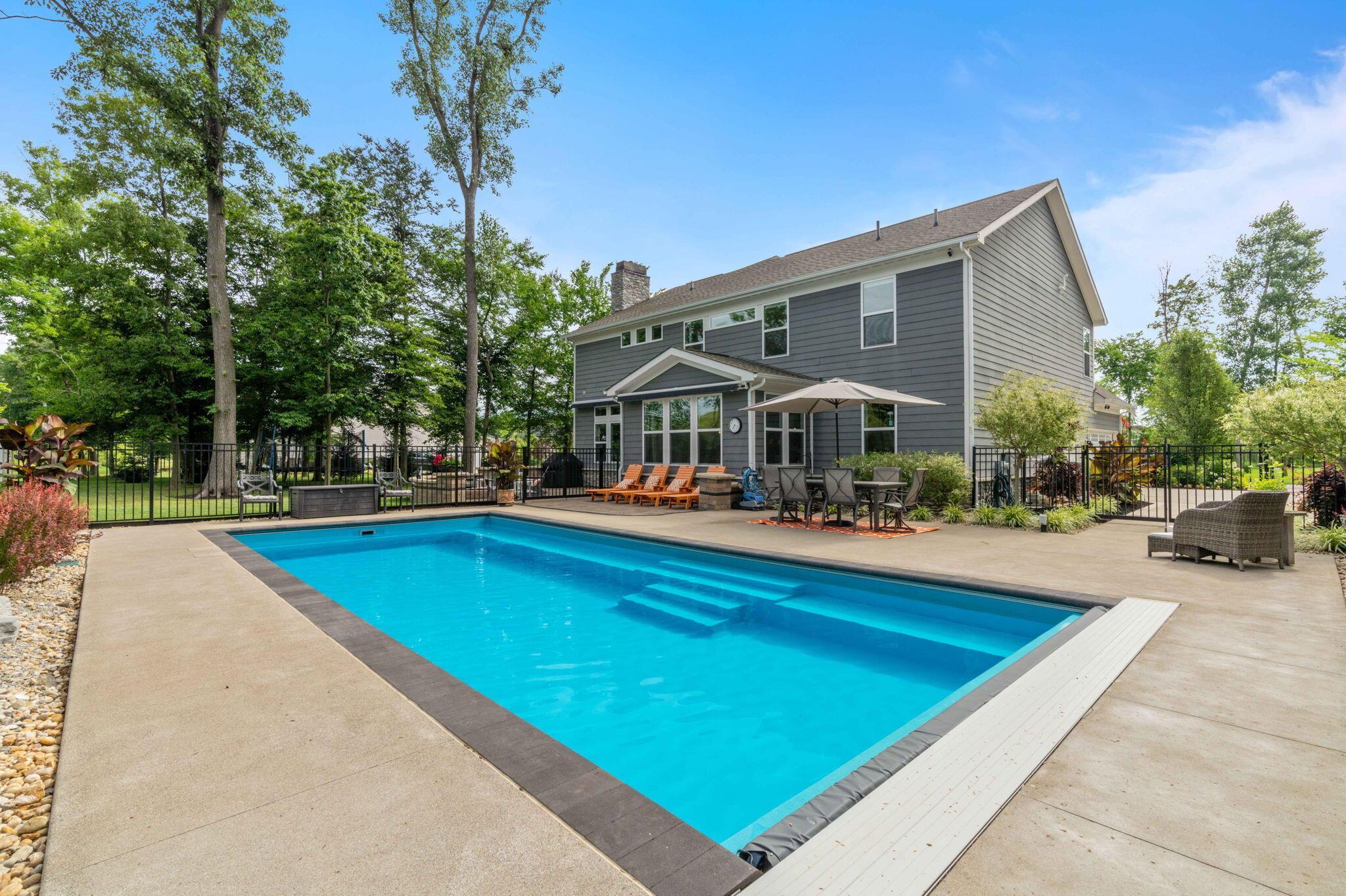 2343 Forestview Lane, Delaware, Ohio image 11