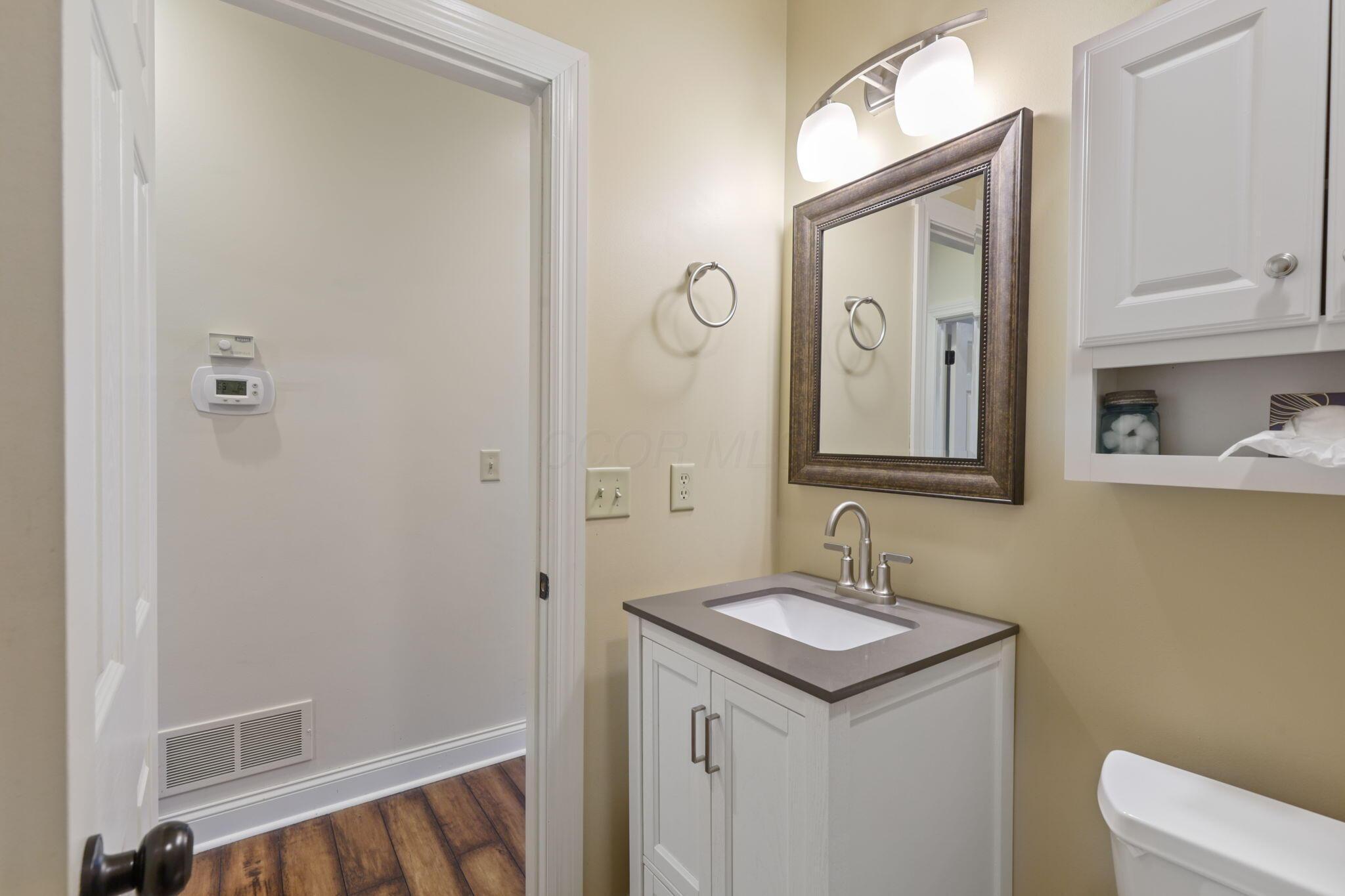 12855 Rain Rock Road, Utica, Ohio image 39