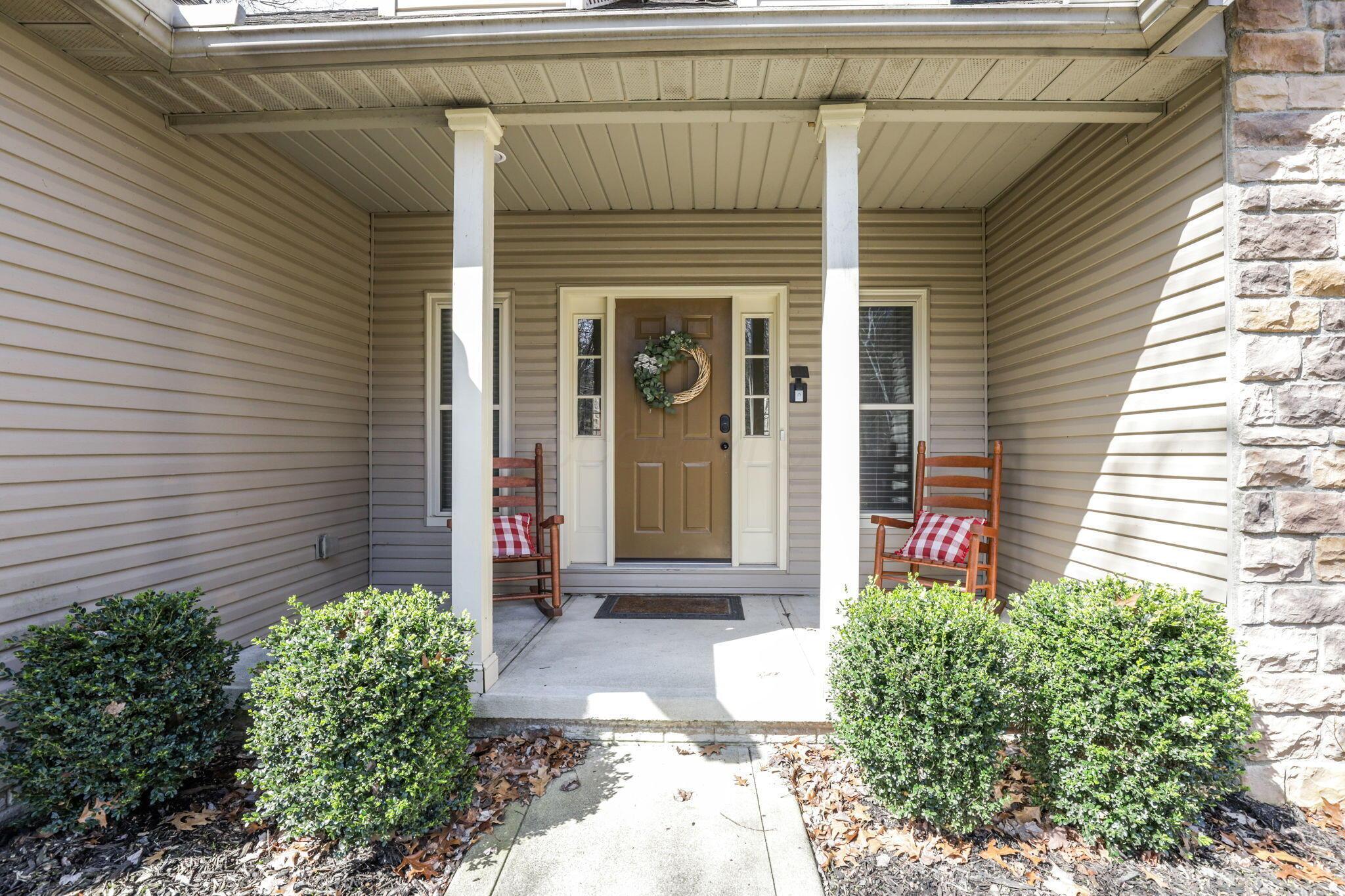 12855 Rain Rock Road, Utica, Ohio image 8