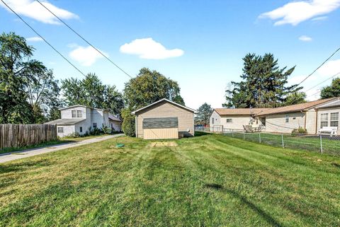 Tiny photo for 47 Cottage Street, Lockbourne, OH 43137 (MLS # 225037600)