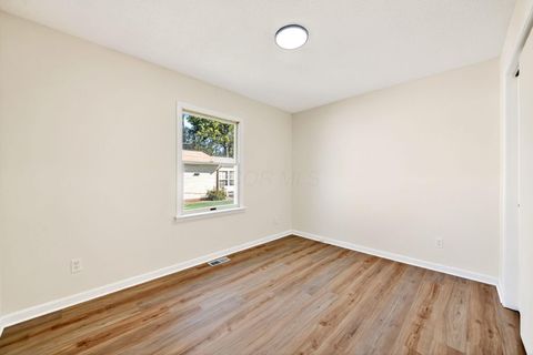 Tiny photo for 47 Cottage Street, Lockbourne, OH 43137 (MLS # 225037600)