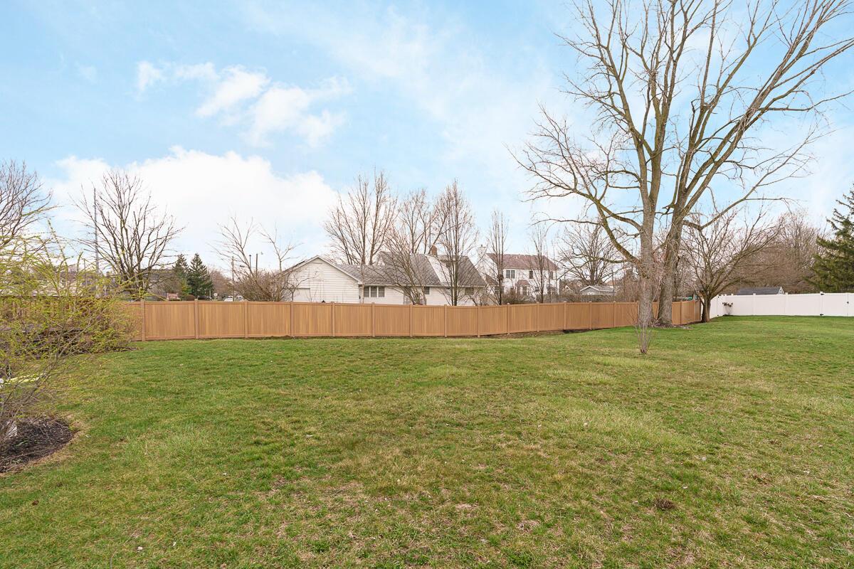 5270 Gladstone Place, Hilliard, Ohio image 33