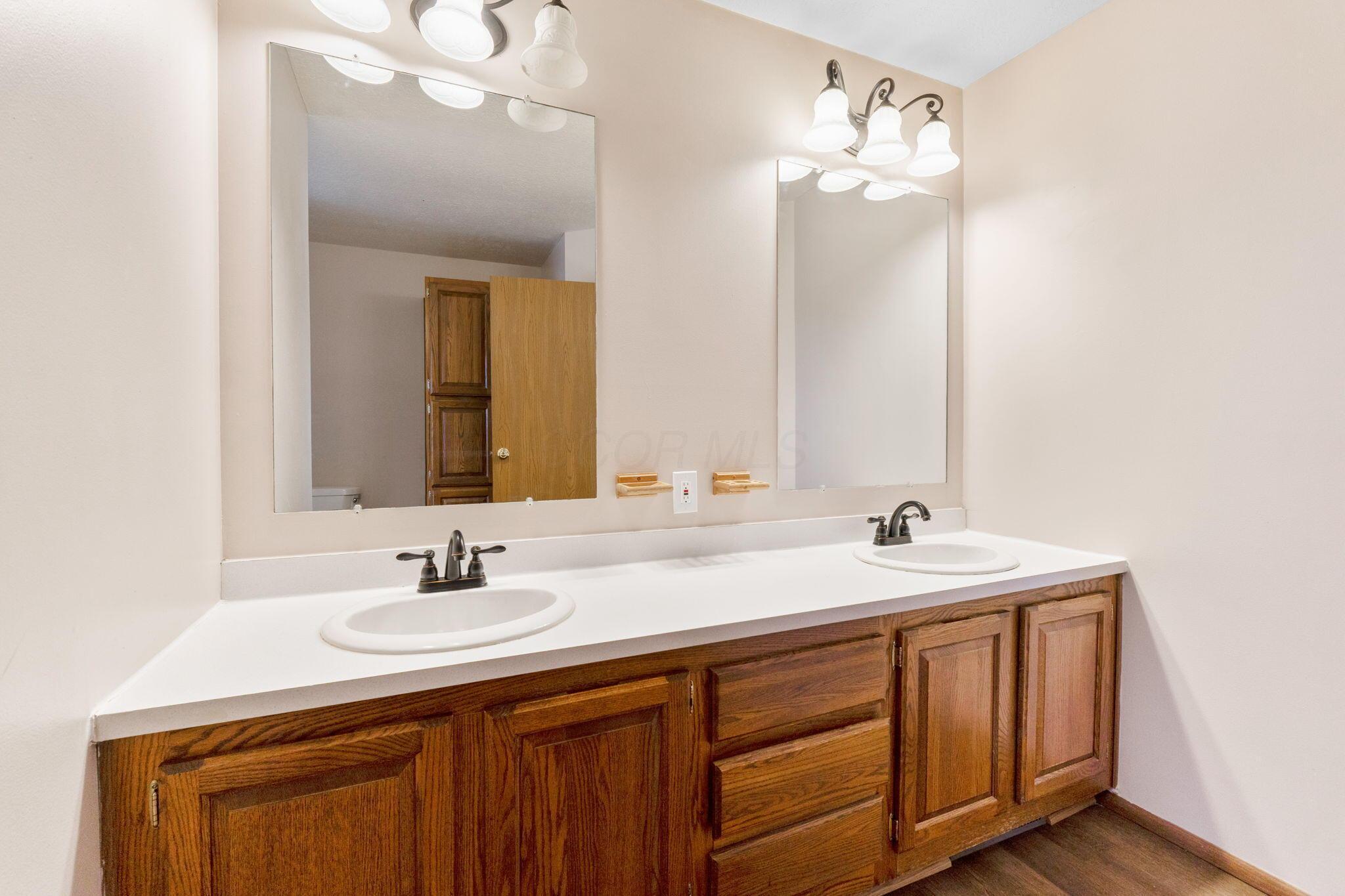 6180 Revenge Road, Lancaster, Ohio image 35