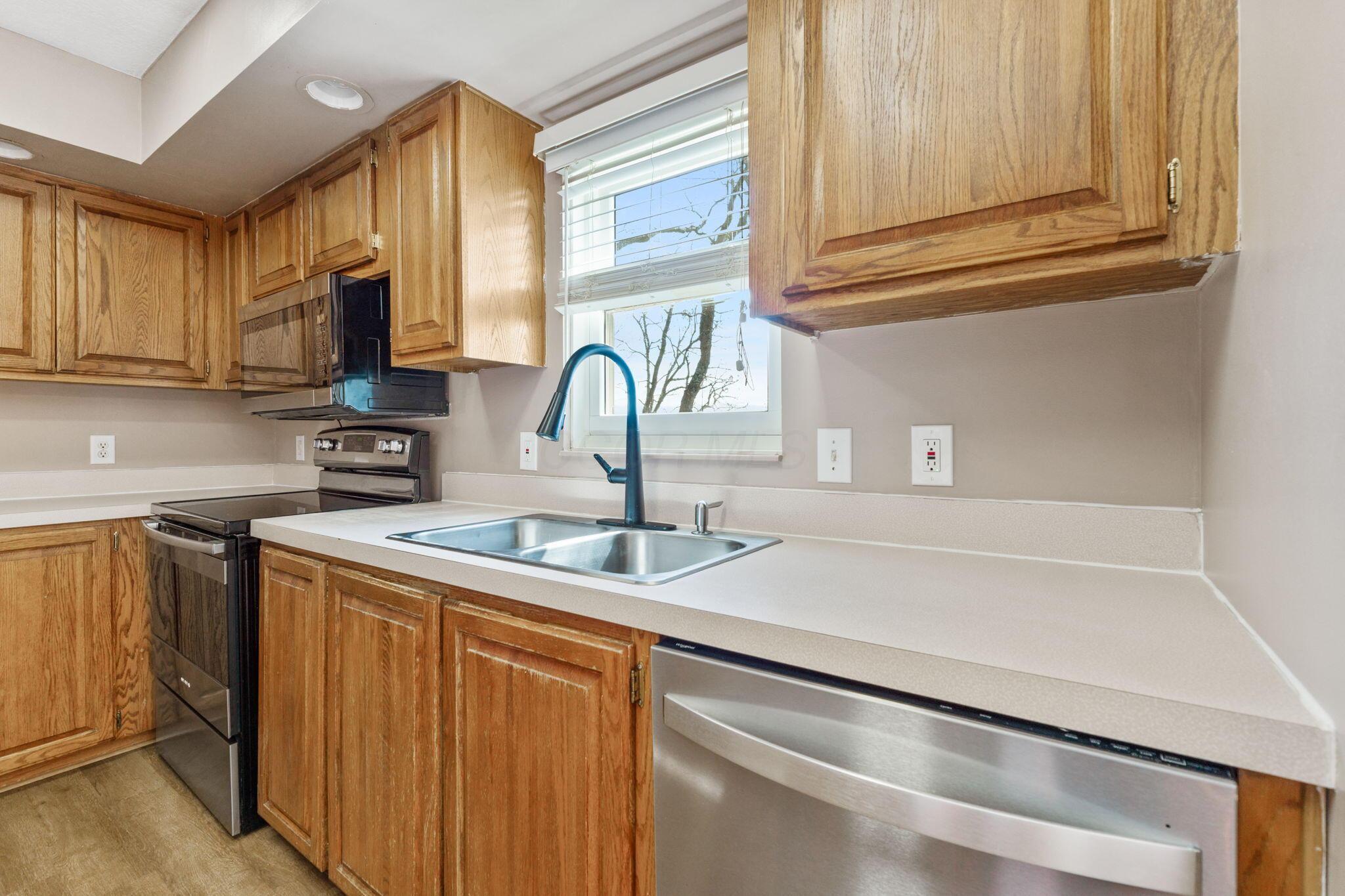 6180 Revenge Road, Lancaster, Ohio image 16