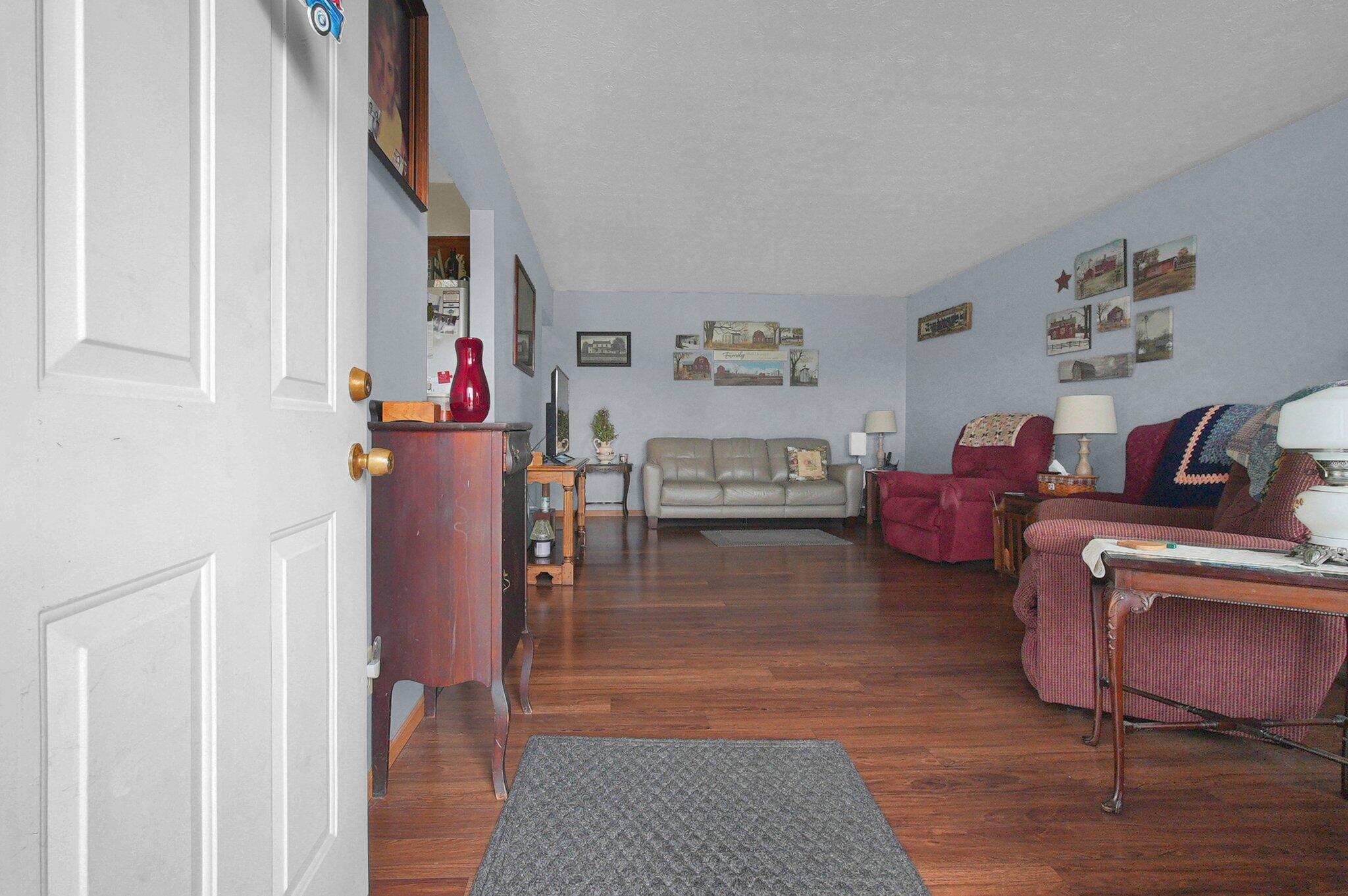 452 Samantha Circle #10, London, Ohio image 5