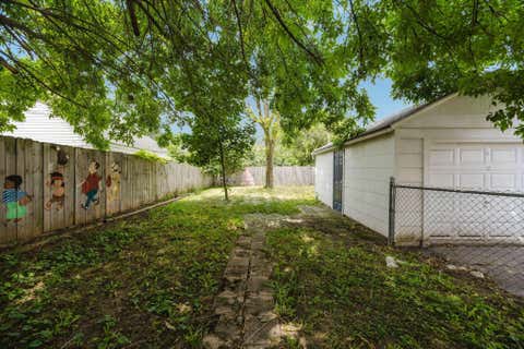 Tiny photo for 575 Chestershire Road, Columbus, OH 43204 (MLS # 226025904)