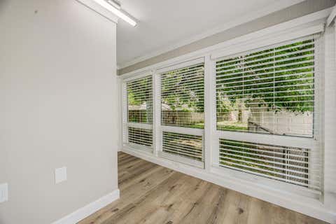 Tiny photo for 575 Chestershire Road, Columbus, OH 43204 (MLS # 226025904)