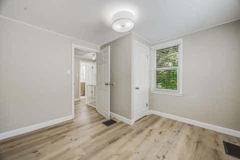Tiny photo for 575 Chestershire Road, Columbus, OH 43204 (MLS # 226025904)