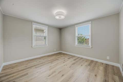 Tiny photo for 575 Chestershire Road, Columbus, OH 43204 (MLS # 226025904)