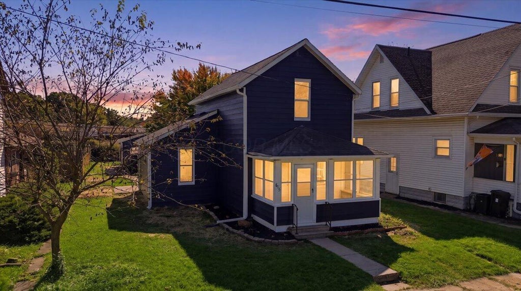 Photo of 615 E Oakwood Avenue, Bucyrus, OH 44820 (MLS # 226037365)