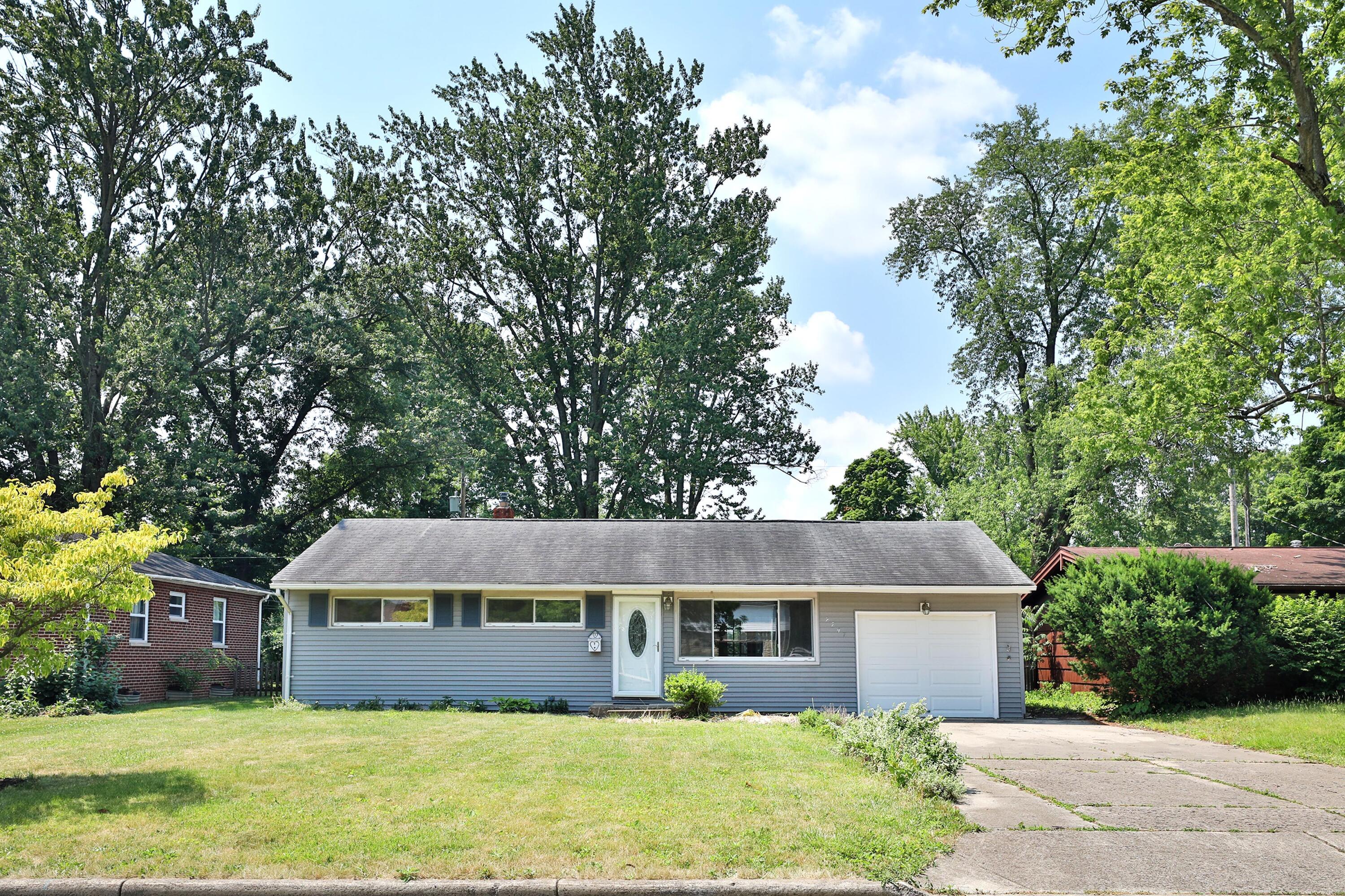 View Columbus, OH 43221 house