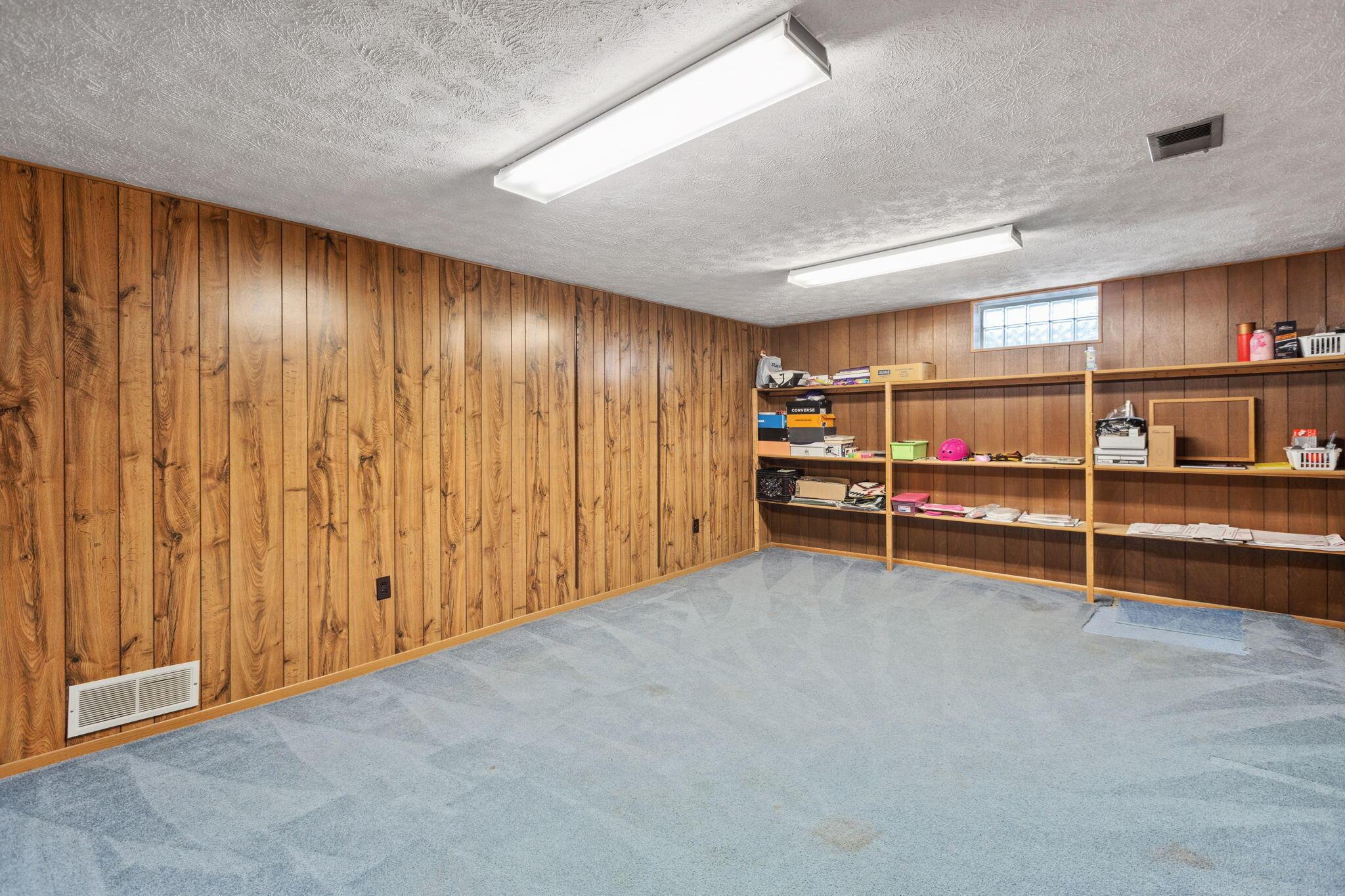 6897 Roundelay Road, Reynoldsburg, Ohio image 41