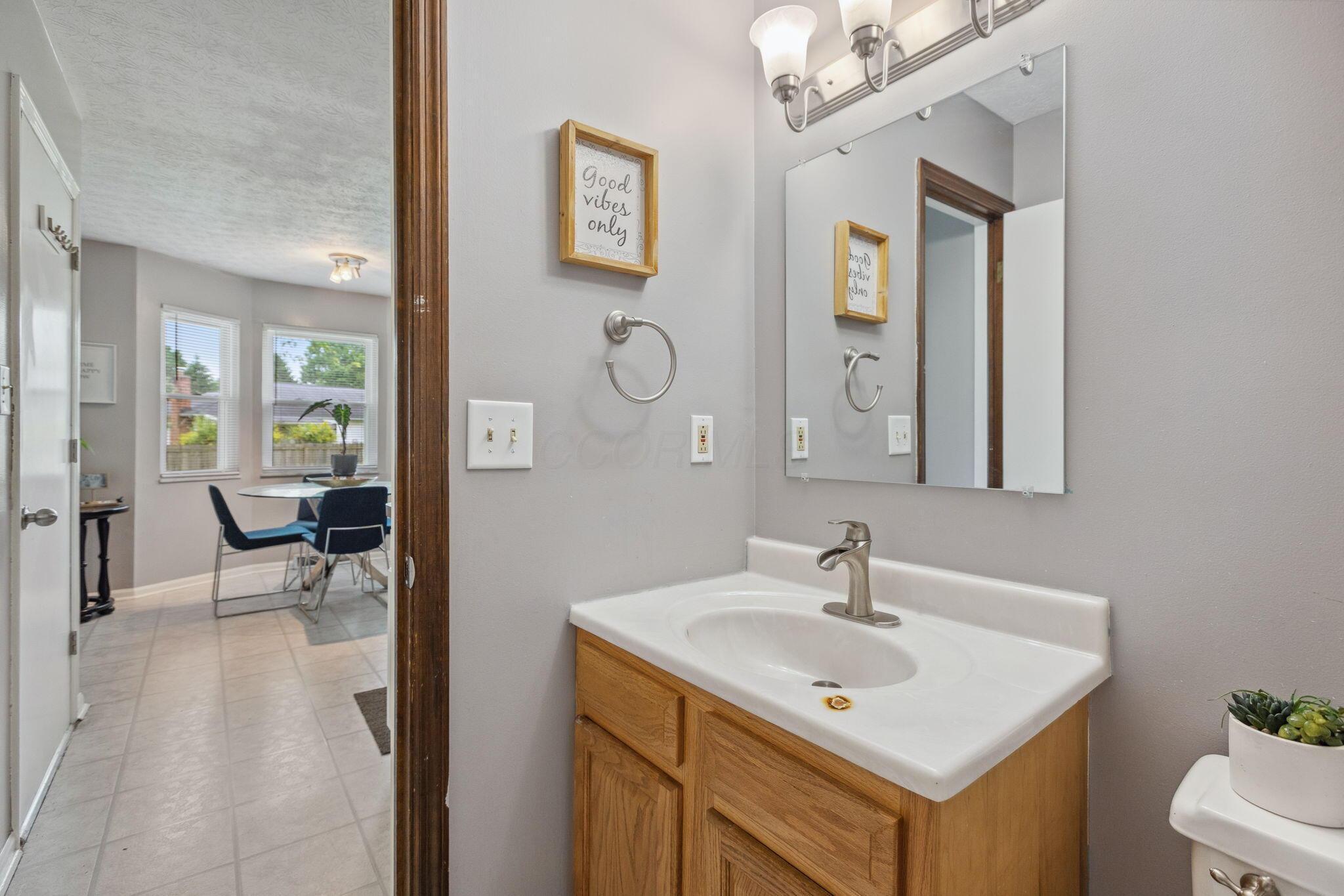 6897 Roundelay Road, Reynoldsburg, Ohio image 22