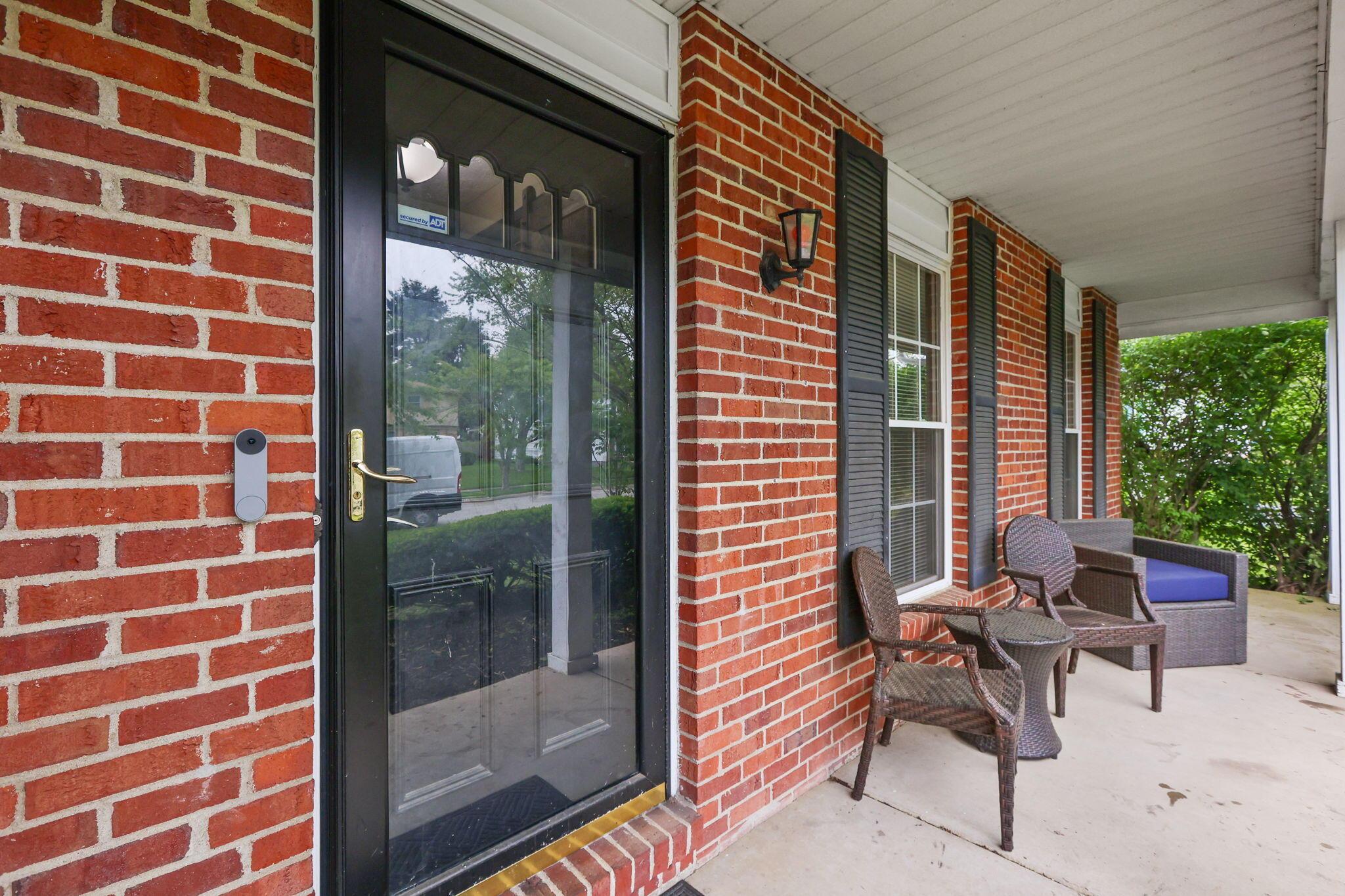 6897 Roundelay Road, Reynoldsburg, Ohio image 4