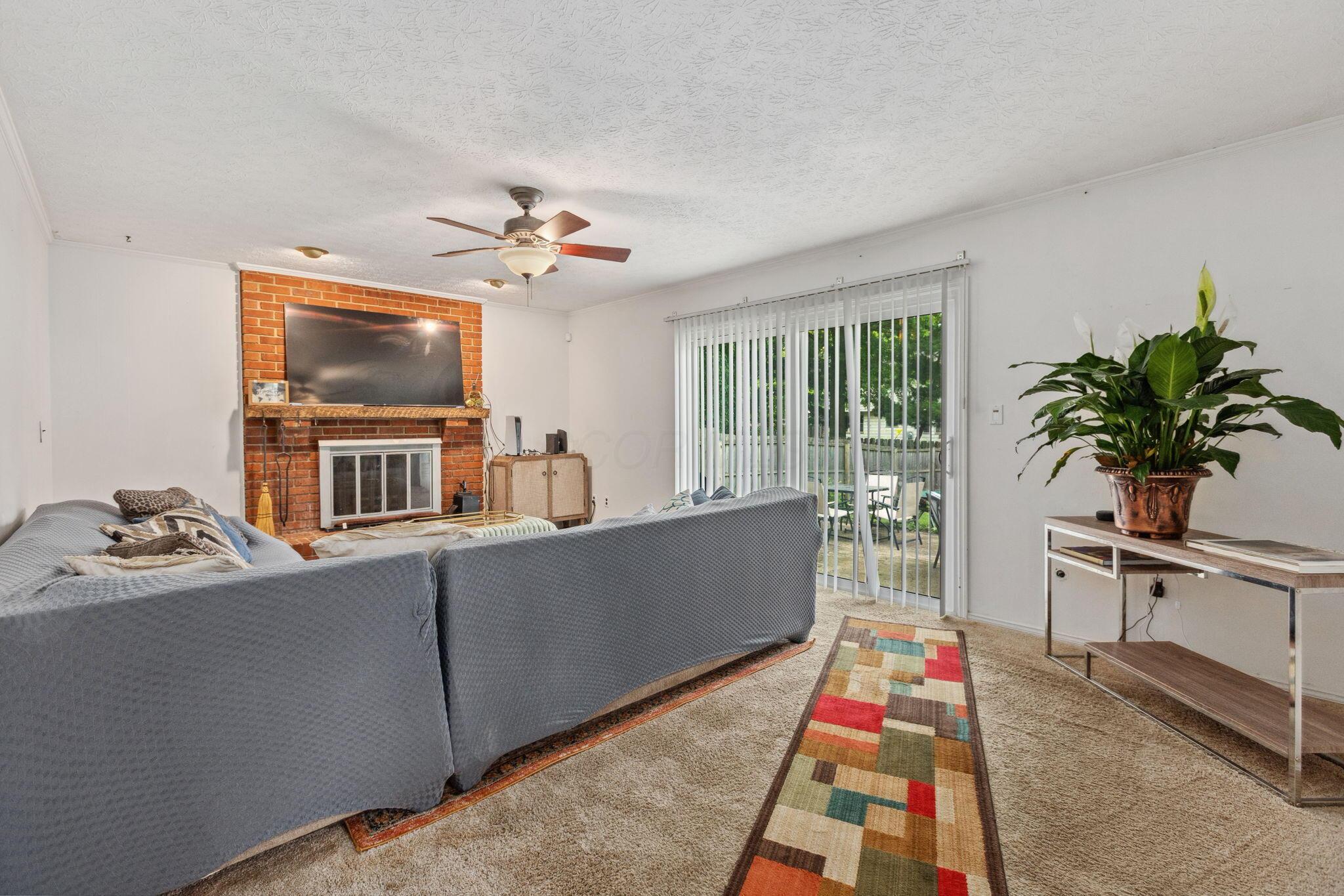 6897 Roundelay Road, Reynoldsburg, Ohio image 17