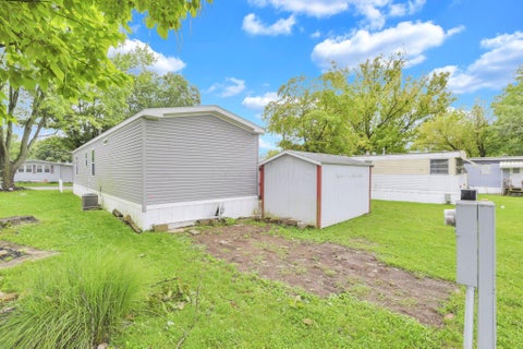 Tiny photo for 2445 Columbus-Lancaster Road NW 112 #112, Lancaster, OH 43130 (MLS # 226036221)