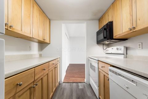 Tiny photo for 1126 Merrimar Circle N H #H, Columbus, OH 43220 (MLS # 226002918)