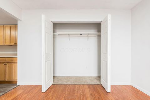 Tiny photo for 1126 Merrimar Circle N H #H, Columbus, OH 43220 (MLS # 226002918)