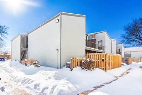 Tiny photo for 1126 Merrimar Circle N H #H, Columbus, OH 43220 (MLS # 226002918)