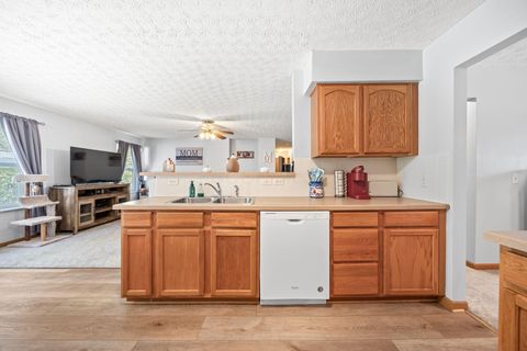 Tiny photo for 9054 Jackies Bend, Reynoldsburg, OH 43068 (MLS # 225039477)