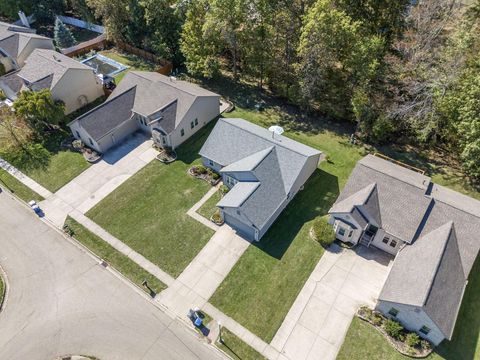 Tiny photo for 9054 Jackies Bend, Reynoldsburg, OH 43068 (MLS # 225039477)