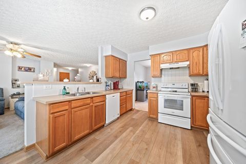 Tiny photo for 9054 Jackies Bend, Reynoldsburg, OH 43068 (MLS # 225039477)