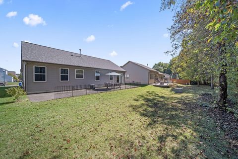 Tiny photo for 9054 Jackies Bend, Reynoldsburg, OH 43068 (MLS # 225039477)