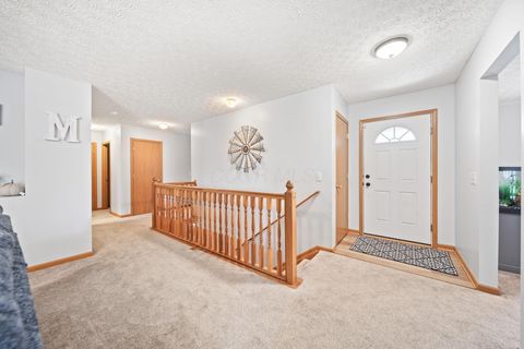 Tiny photo for 9054 Jackies Bend, Reynoldsburg, OH 43068 (MLS # 225039477)