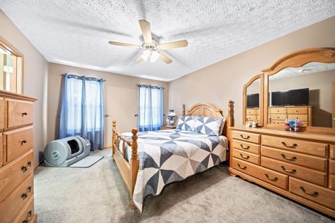 Tiny photo for 9054 Jackies Bend, Reynoldsburg, OH 43068 (MLS # 225039477)