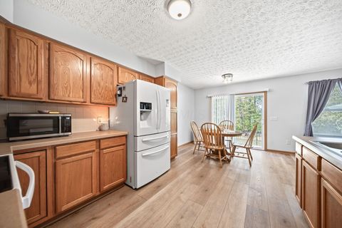 Tiny photo for 9054 Jackies Bend, Reynoldsburg, OH 43068 (MLS # 225039477)